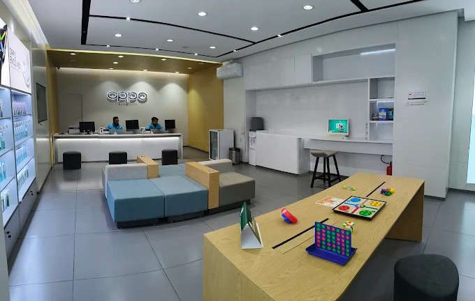 Oppo 1 - Saddar Mobile Market